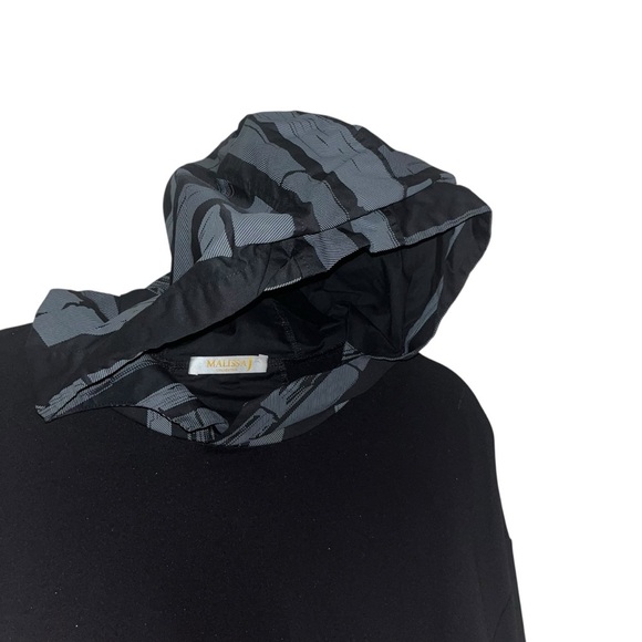 Malissa J Black Tunic Hoodie Top Abstract Art Bamboo Print Oversized large L Xl - Picture 3 of 11